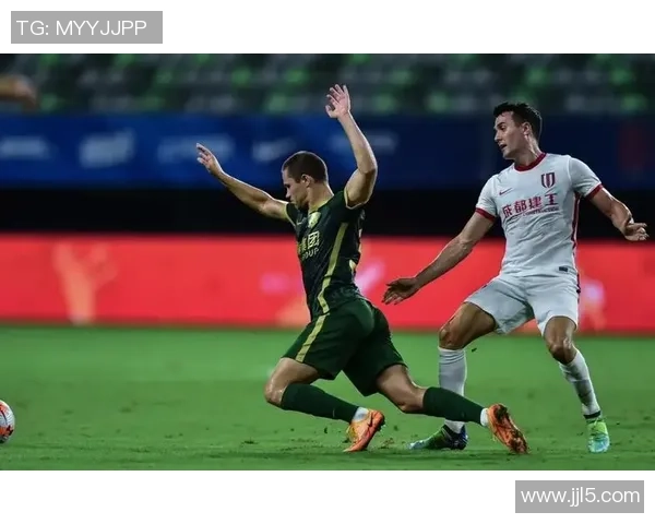 奥伦堡与图兵工厂激战正酣比赛结果引发球迷热议与期待